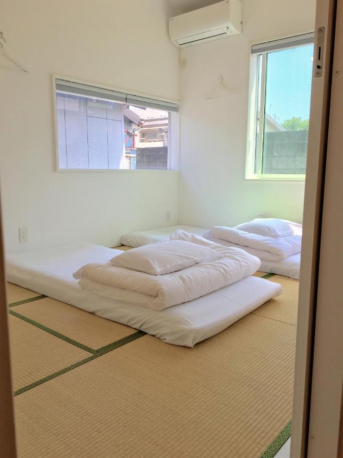 Sato-San'S Rest Hotel Токио Екстериор снимка